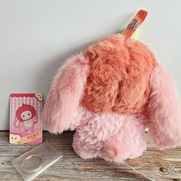 Apple Nommi Bag Charm - Picture 2 of 6